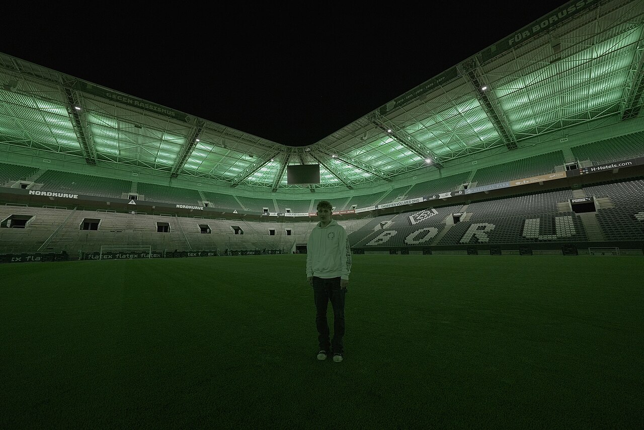 Стадион Borussia-Park