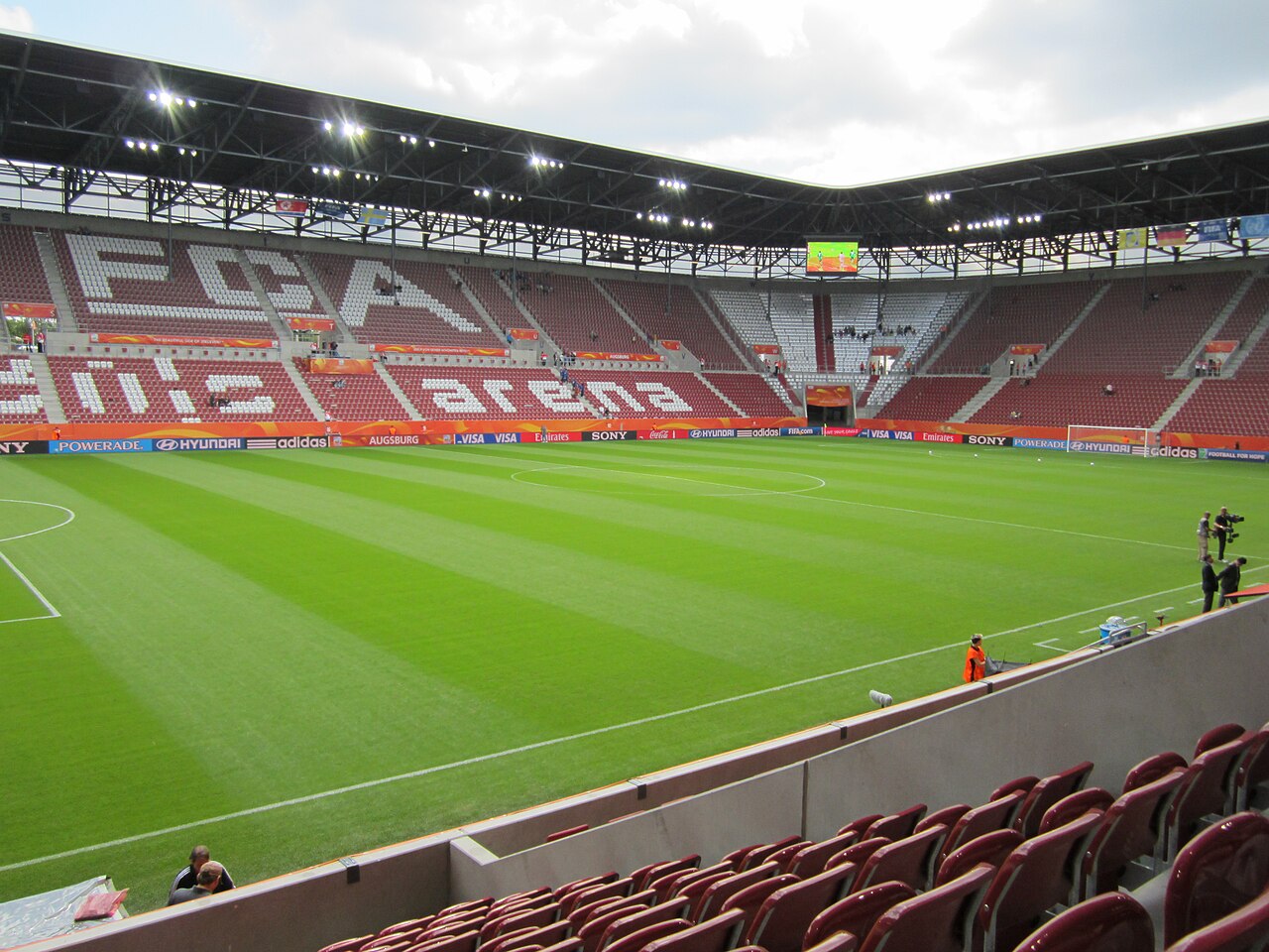 Стадион WWK Arena